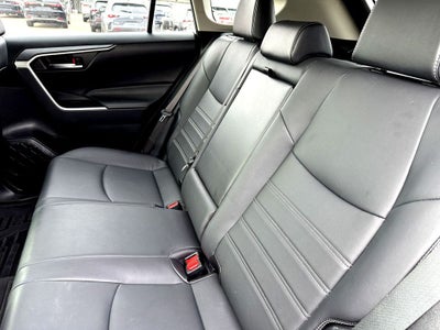 2022 Toyota RAV4 Hybrid XLE Premium