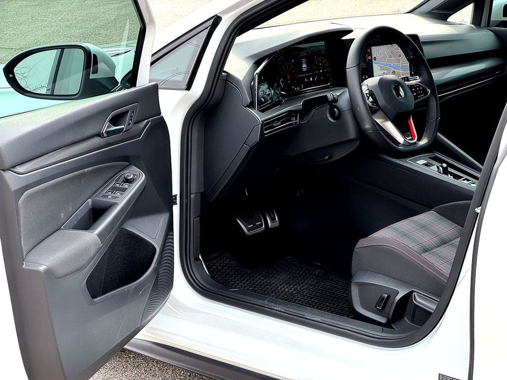 2022 Volkswagen Golf GTI 2.0T SE