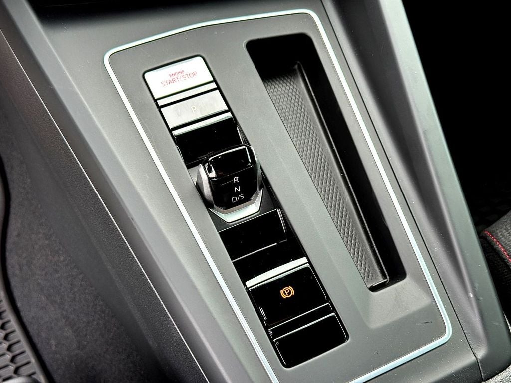 2022 Volkswagen Golf GTI 2.0T SE