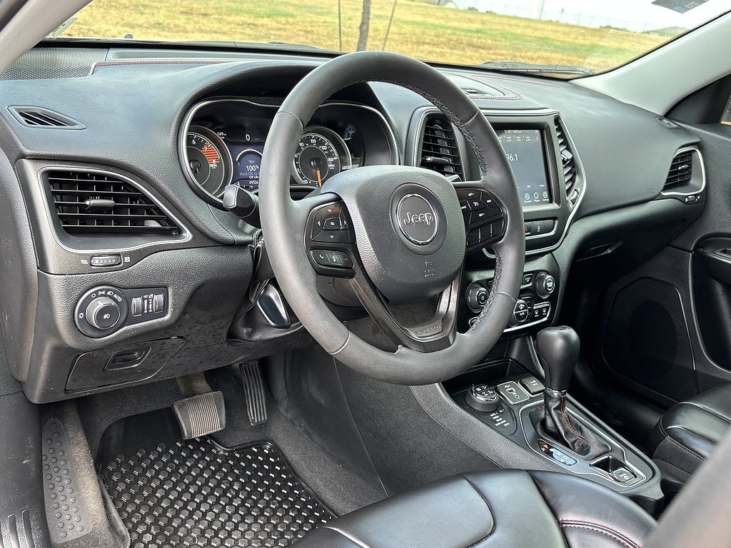 2022 Jeep Cherokee Trailhawk