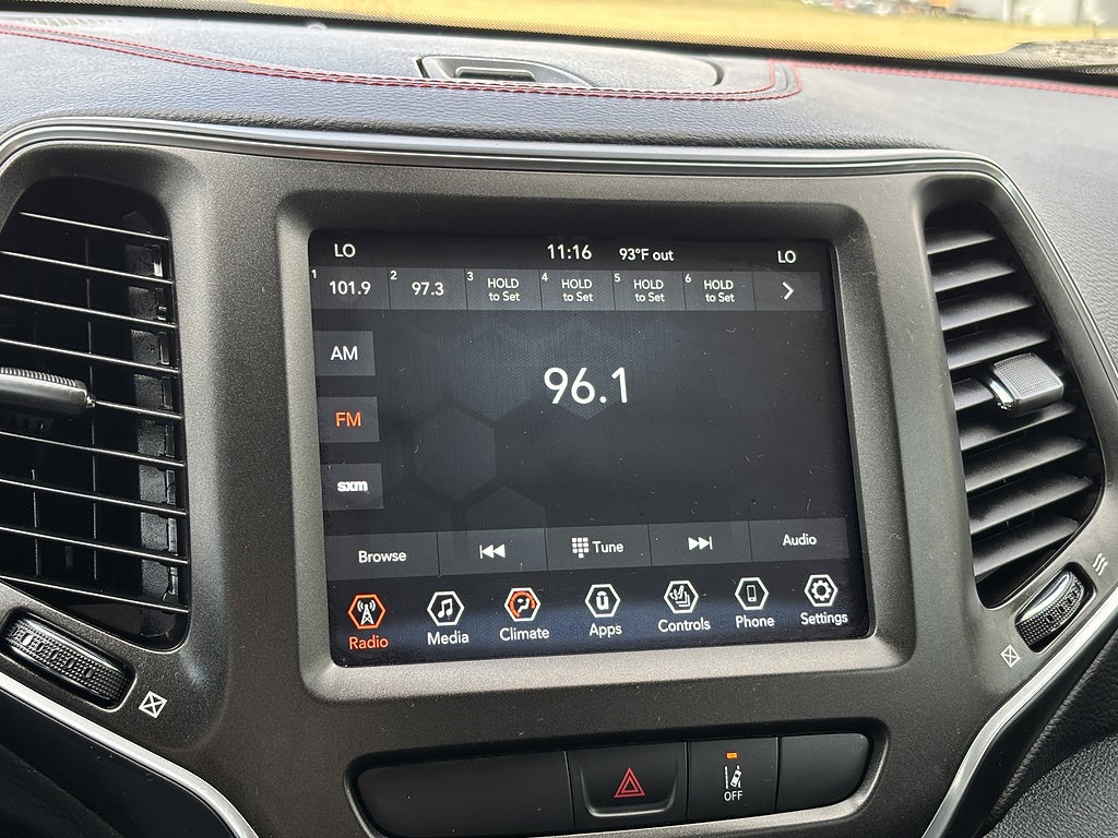2022 Jeep Cherokee Trailhawk