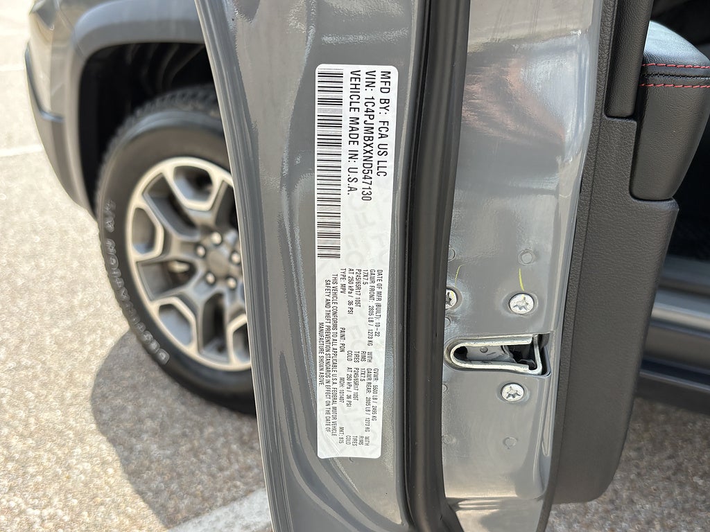 2022 Jeep Cherokee Trailhawk