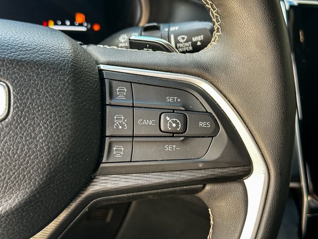 2023 Jeep Grand Cherokee L Altitude