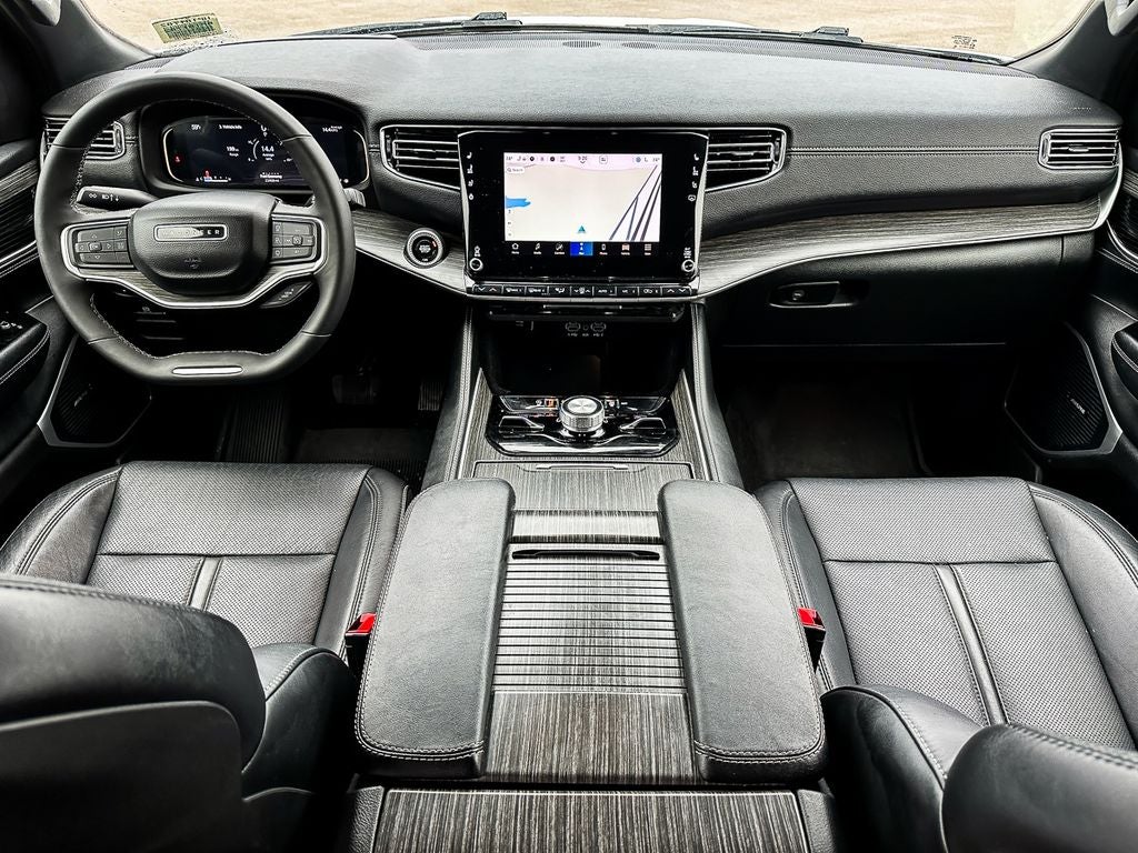 2024 Jeep Wagoneer L Series III