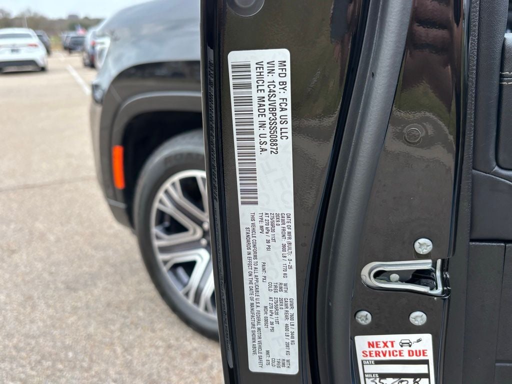 2025 Jeep Wagoneer Series II