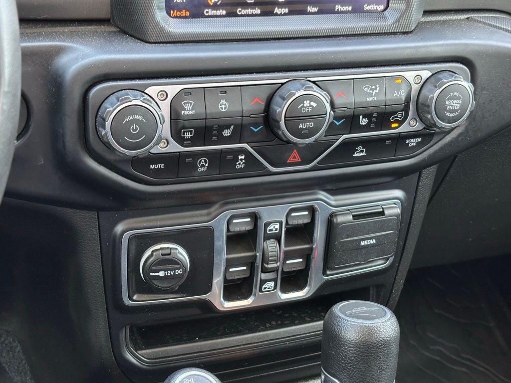 2023 Jeep Gladiator Sport