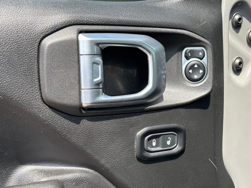 2023 Jeep Gladiator Sport