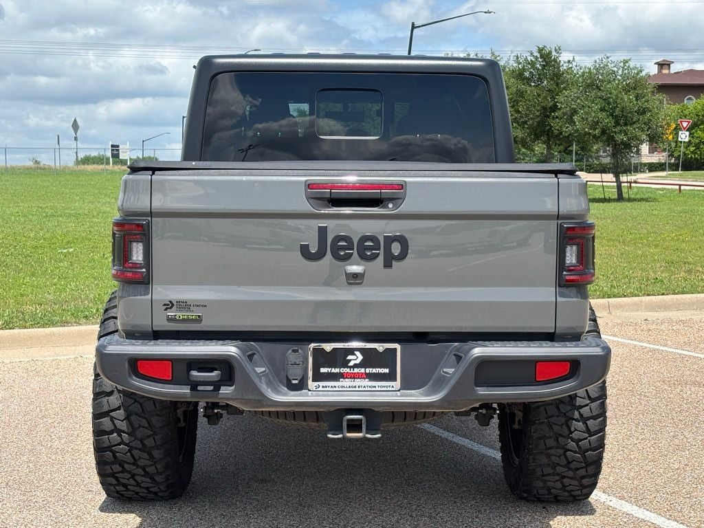2023 Jeep Gladiator Sport