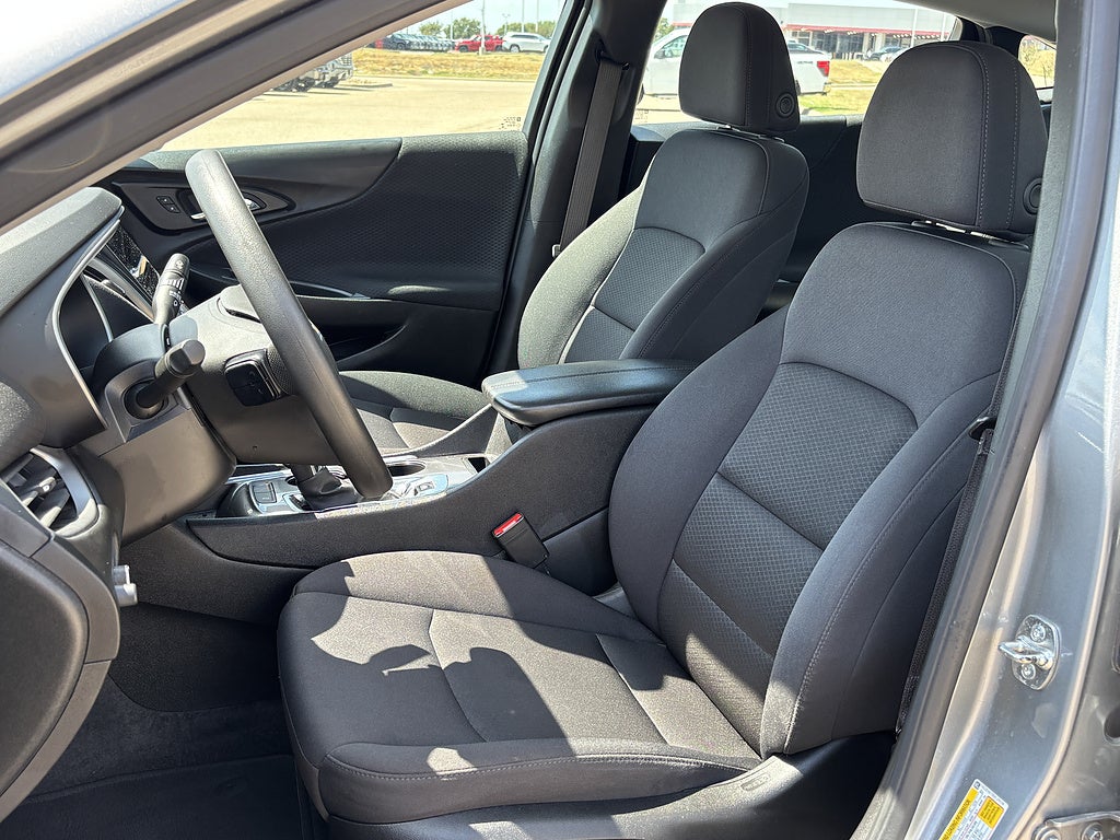 2025 Chevrolet Malibu LT