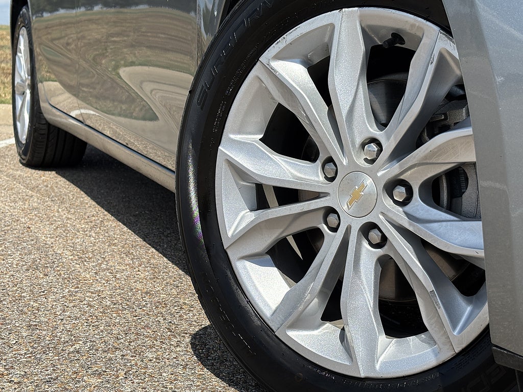2025 Chevrolet Malibu LT