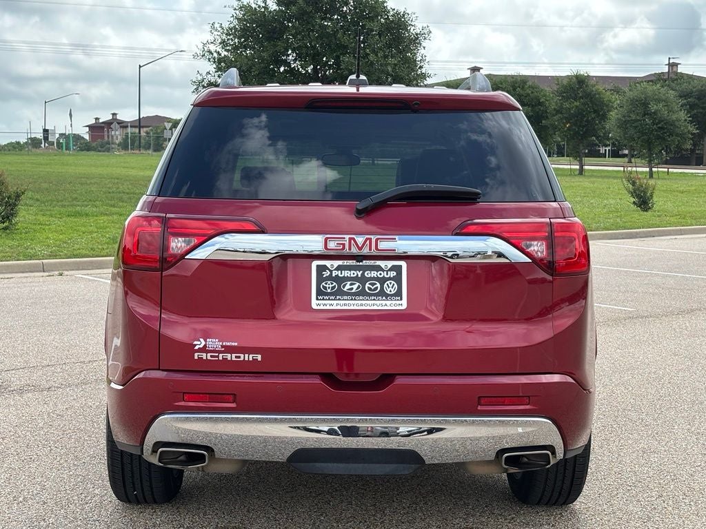 2019 GMC Acadia Denali