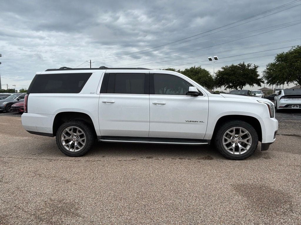 2017 GMC Yukon XL SLT