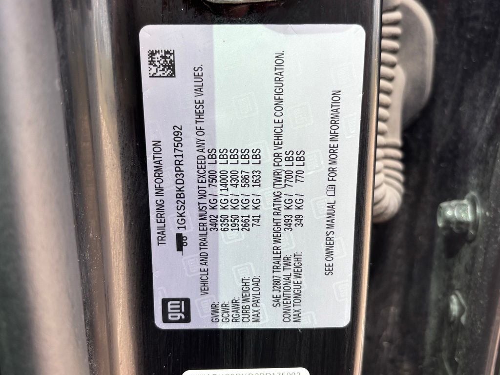 2023 GMC Yukon SLT