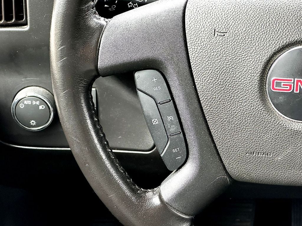 2022 GMC Savana 3500 Work Van