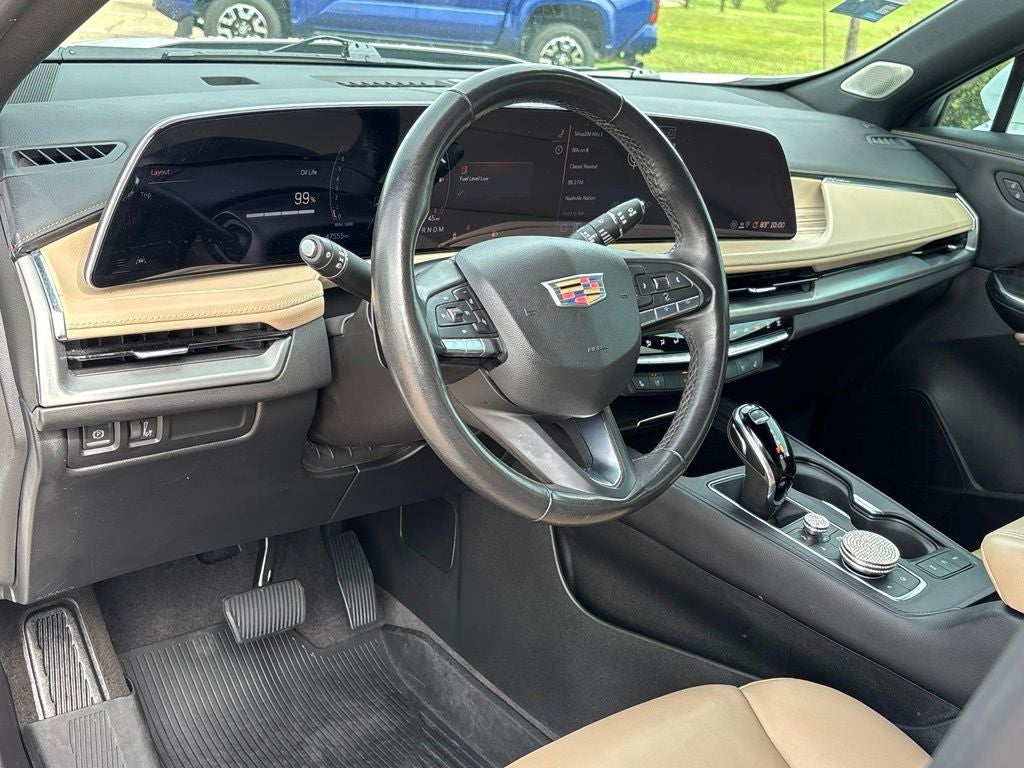 2024 Cadillac XT4 Premium Luxury