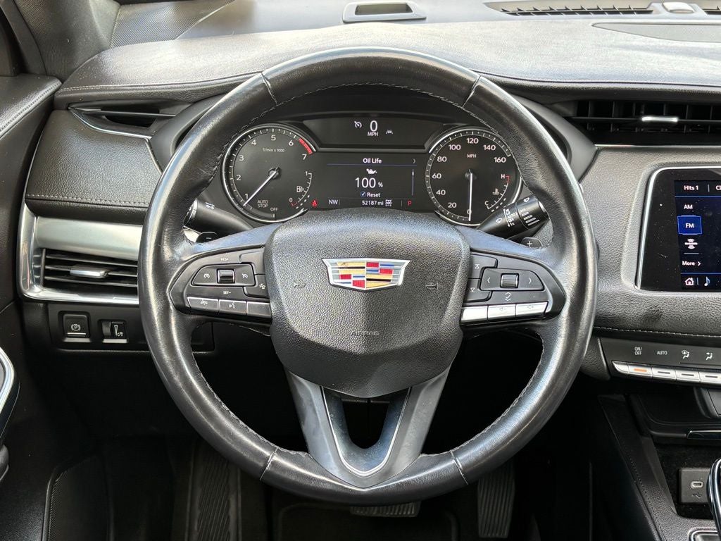 2023 Cadillac XT4 Premium Luxury