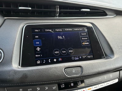 2023 Cadillac XT4 Premium Luxury