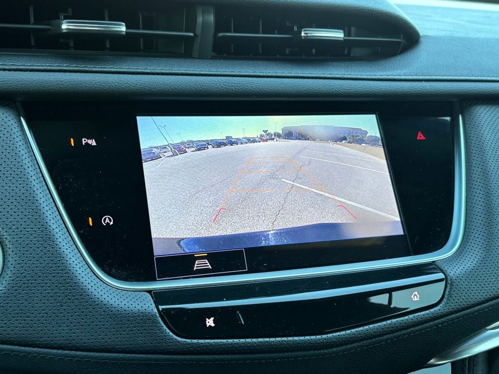 2024 Cadillac XT5 Luxury