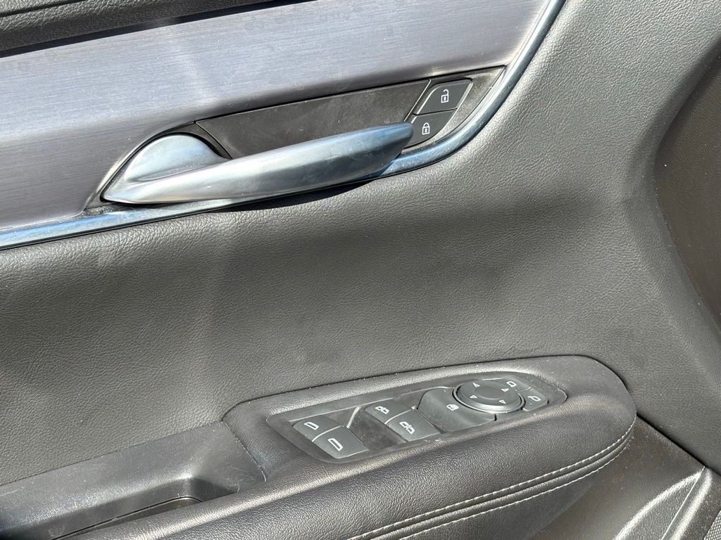 2024 Cadillac XT5 Luxury