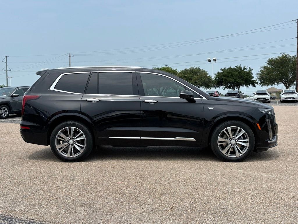 2022 Cadillac XT6 Premium Luxury