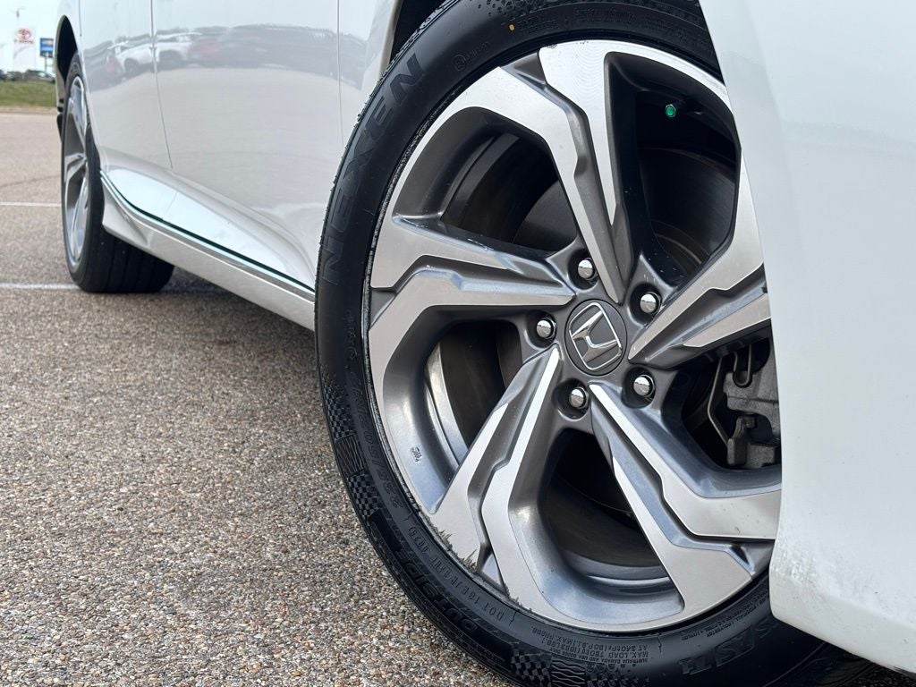 2020 Honda Accord EX-L 2.0T