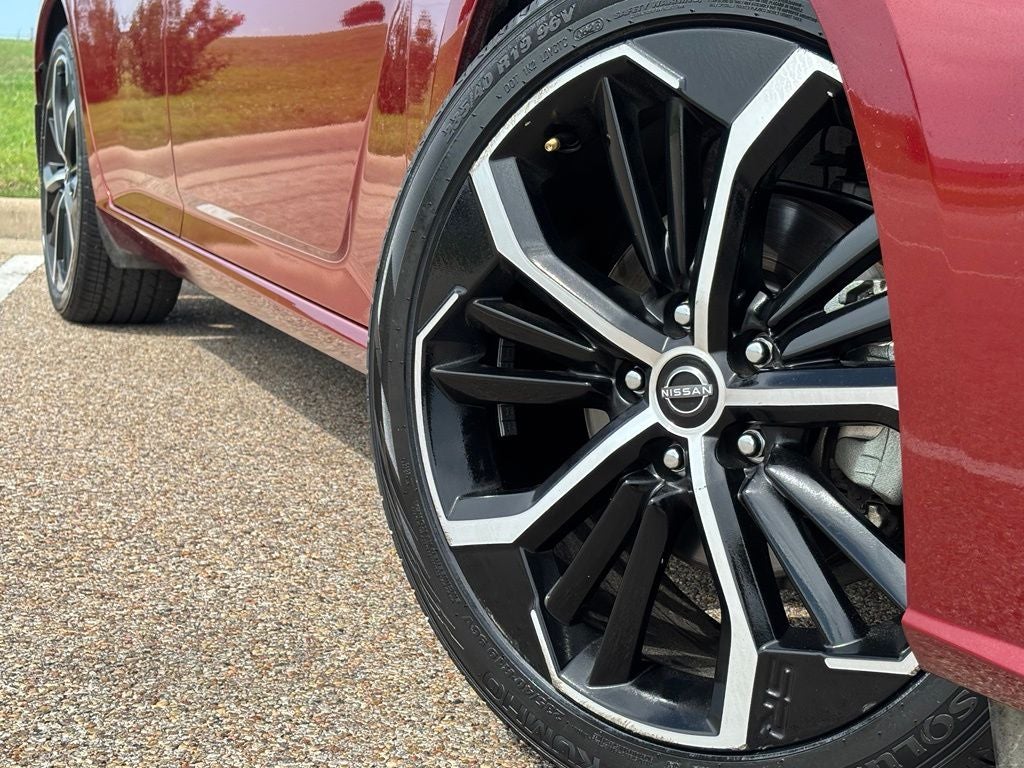2025 Nissan Altima 2.5 SR