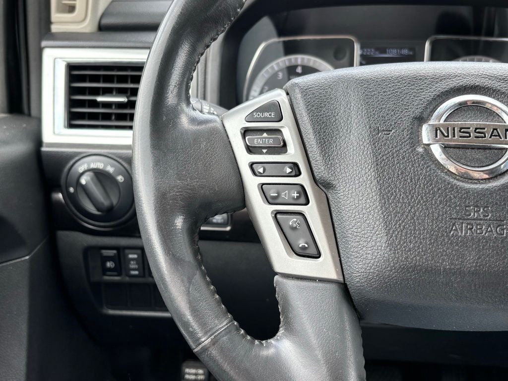 2017 Nissan Titan SV