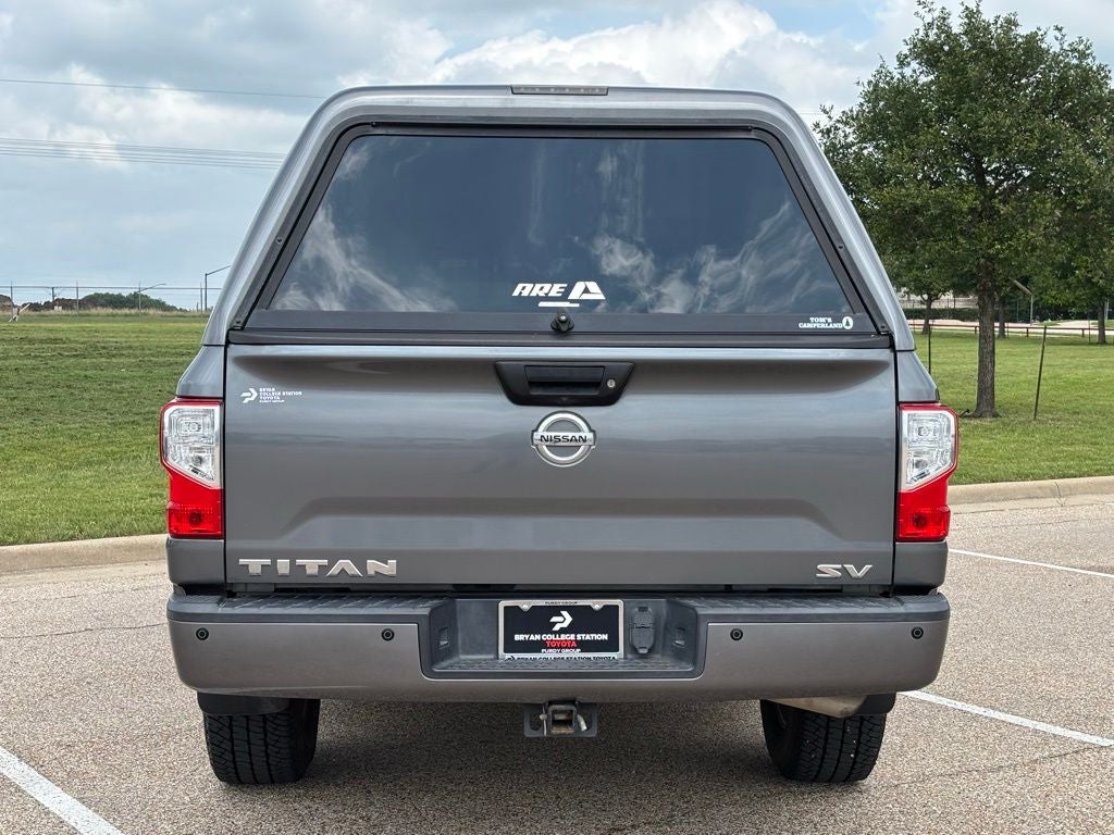 2017 Nissan Titan SV