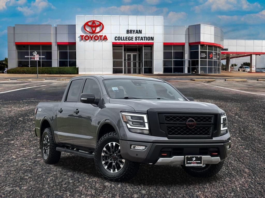 2024 Nissan Titan PRO-4X