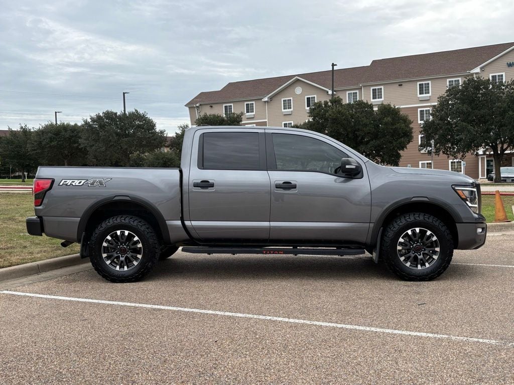 2024 Nissan Titan PRO-4X