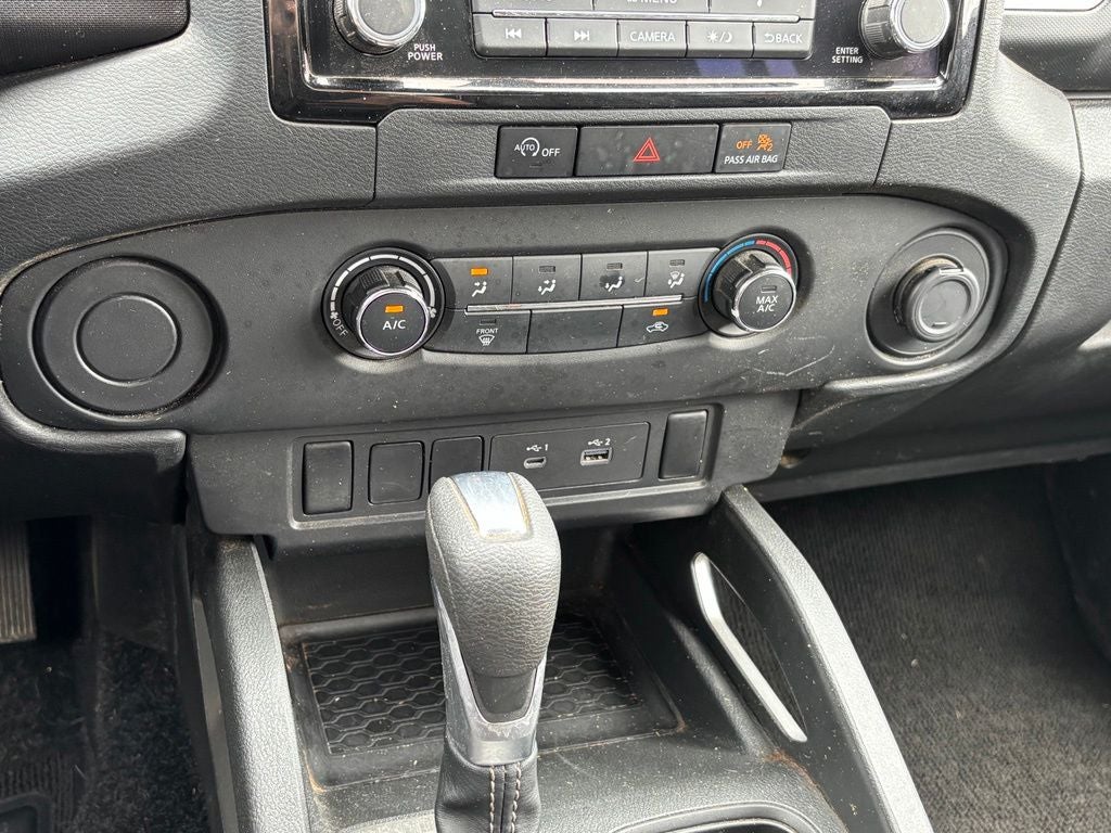2024 Nissan Frontier SV