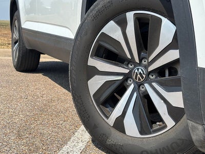 2024 Volkswagen Atlas Cross Sport SE