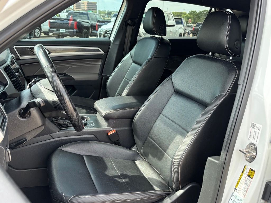 2021 Volkswagen Atlas Cross Sport 3.6L V6 SE w/Technology R-Line