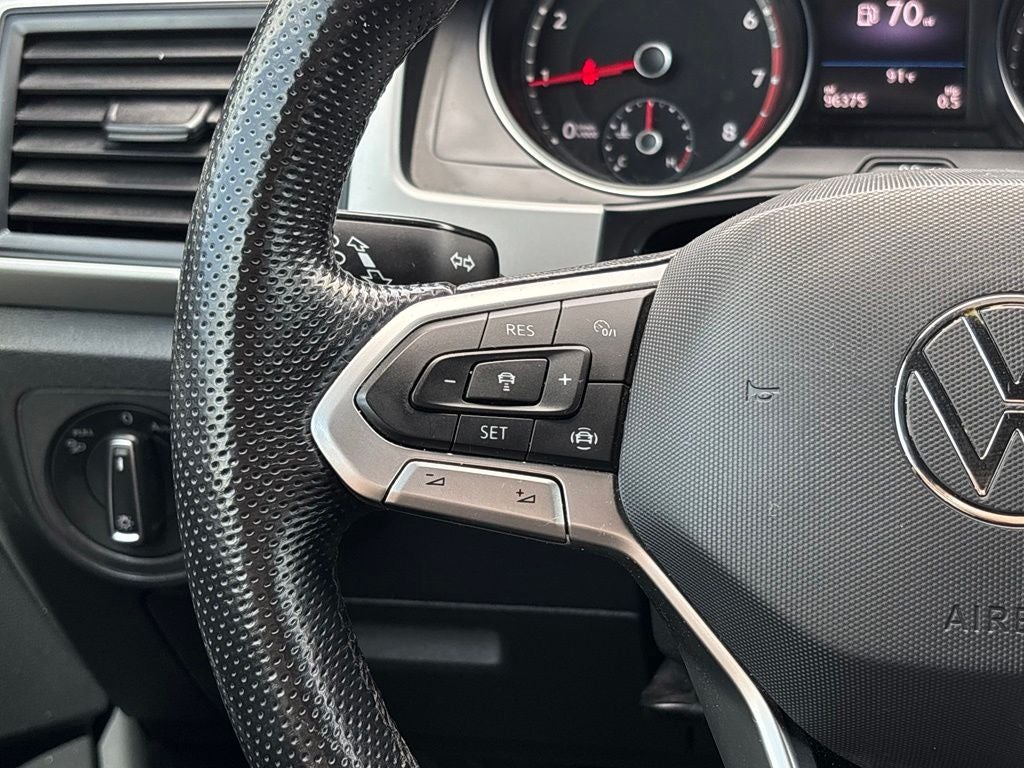 2021 Volkswagen Atlas Cross Sport 3.6L V6 SE w/Technology R-Line
