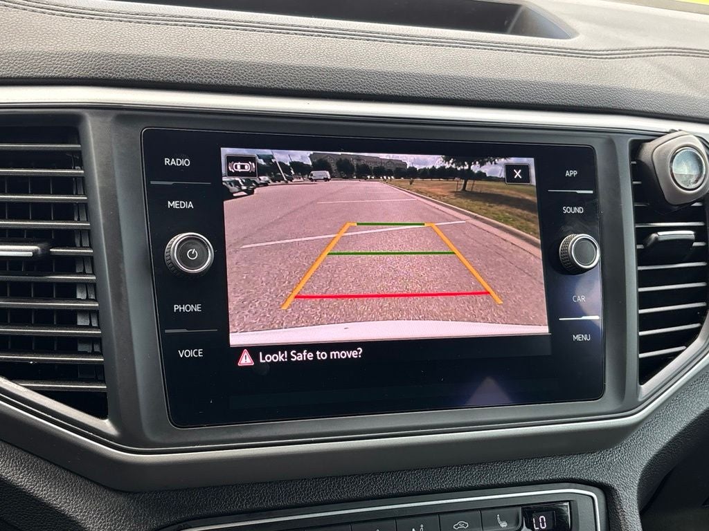 2021 Volkswagen Atlas Cross Sport 3.6L V6 SE w/Technology R-Line
