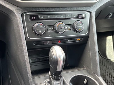 2021 Volkswagen Atlas Cross Sport 3.6L V6 SE w/Technology R-Line