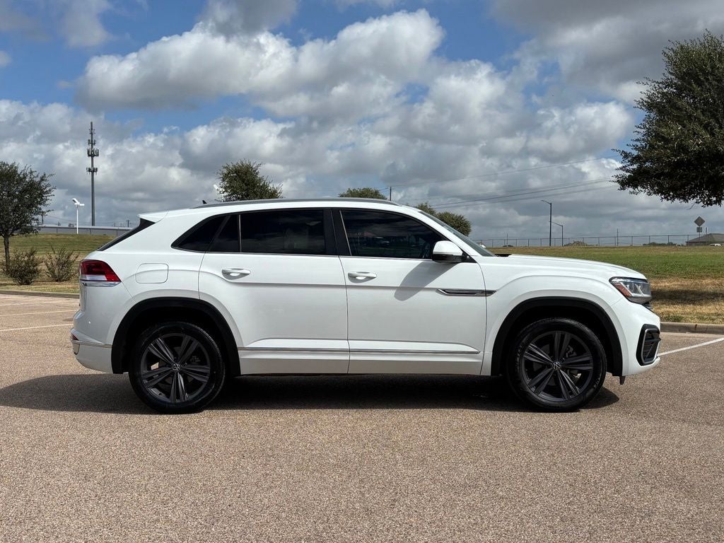 2021 Volkswagen Atlas Cross Sport 3.6L V6 SE w/Technology R-Line