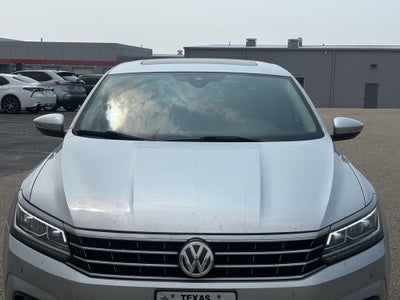 2017 Volkswagen Passat SEL Premium