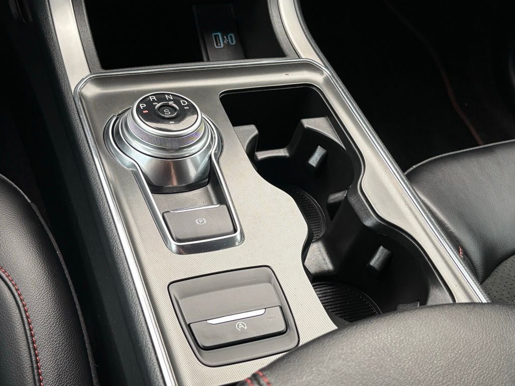 2024 Ford Edge ST Line