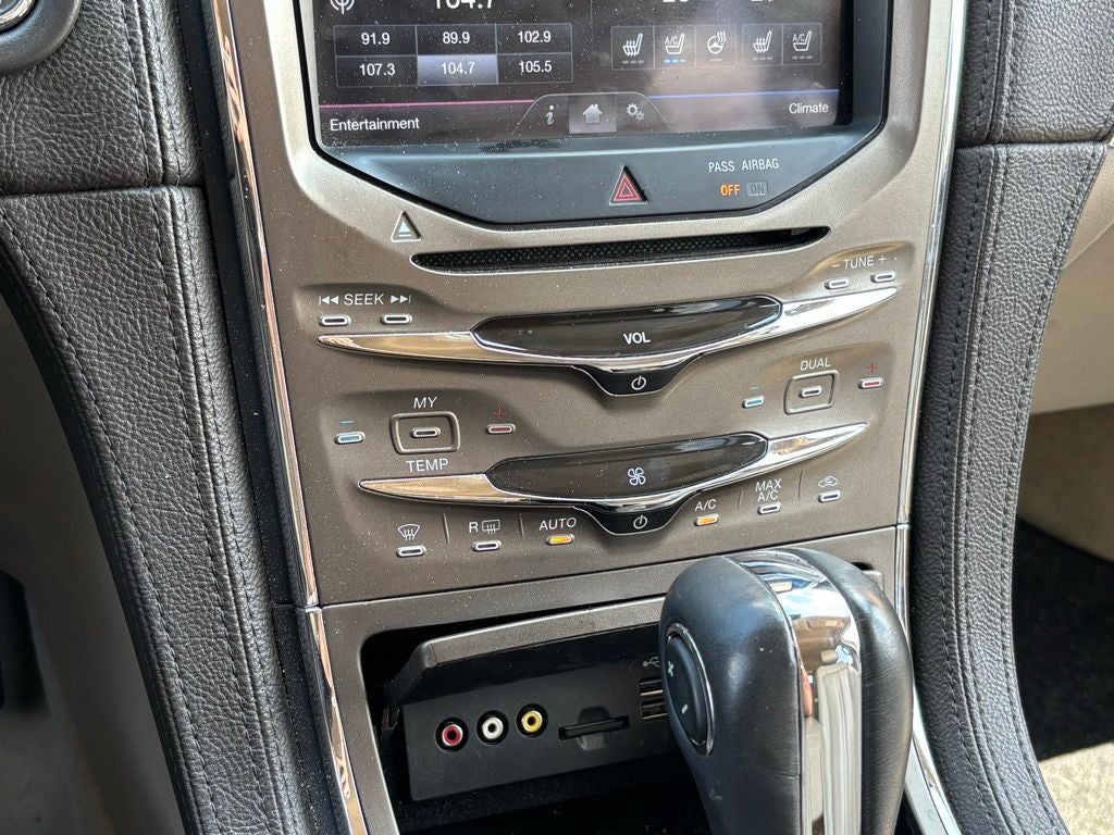 2012 Lincoln MKX Base