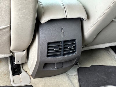 2012 Lincoln MKX Base