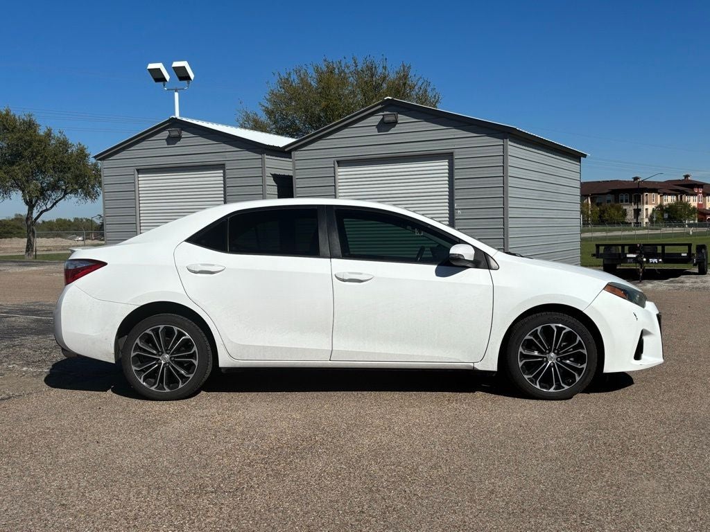 2015 Toyota Corolla S Plus
