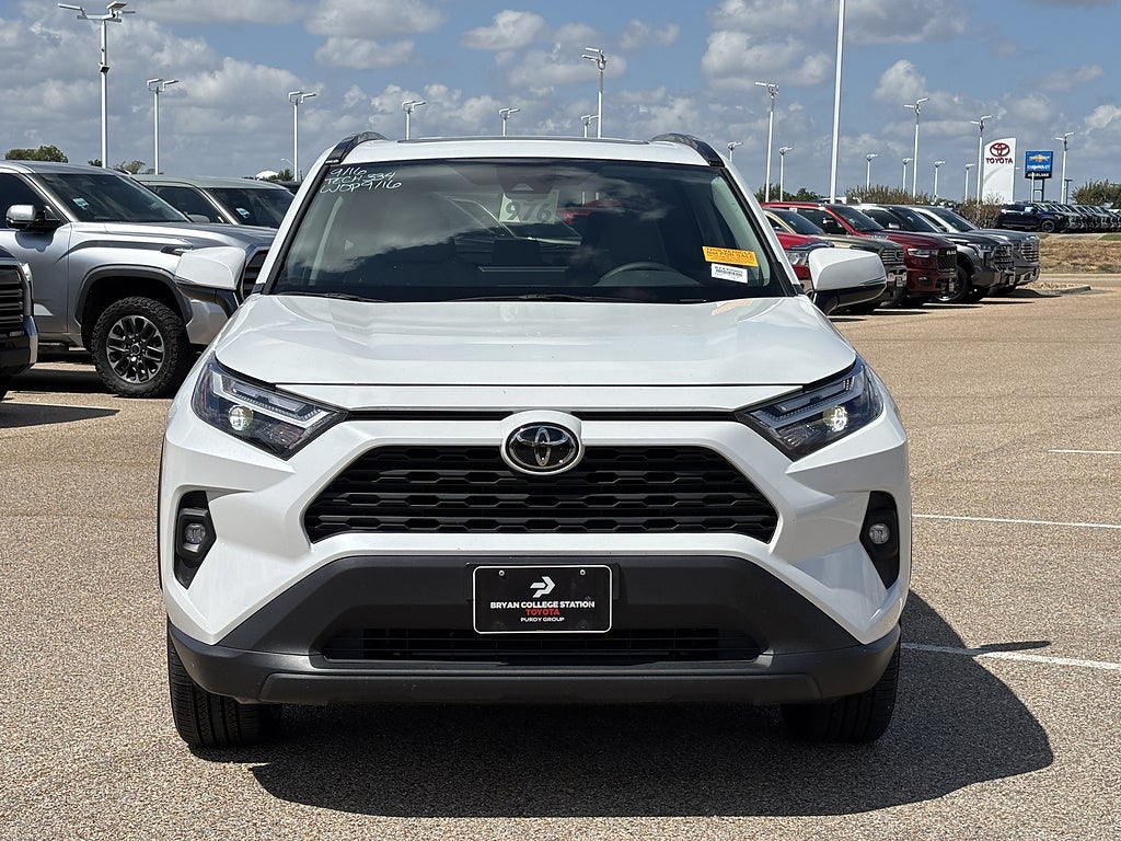 2025 Toyota RAV4 XLE Premium