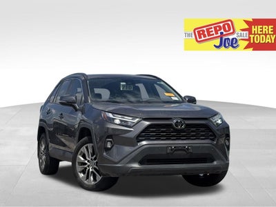 2023 Toyota RAV4 XLE Premium