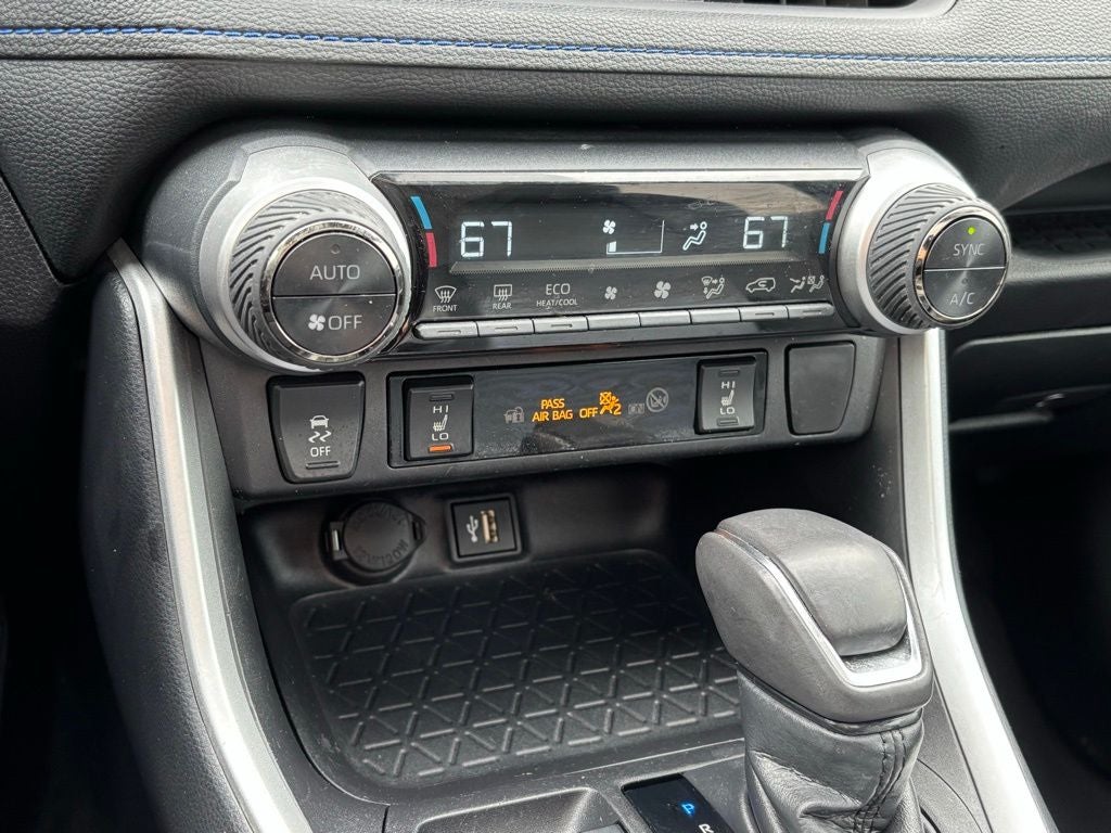 2024 Toyota RAV4 Hybrid XSE