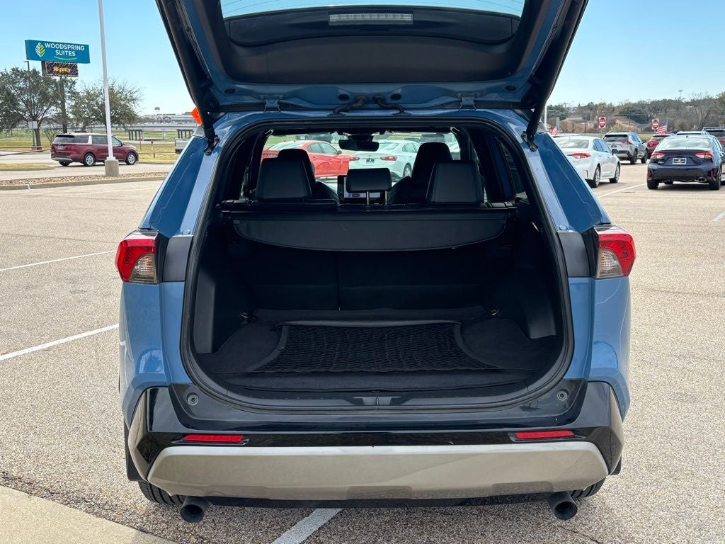 2024 Toyota RAV4 Hybrid XSE