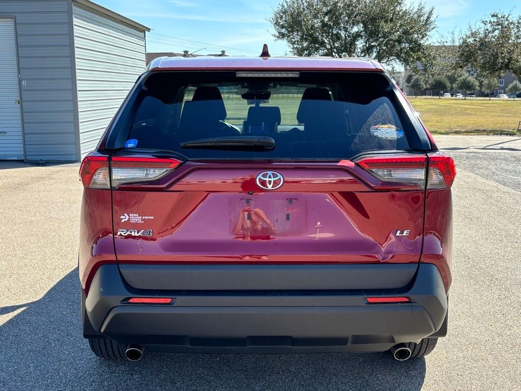 2023 Toyota RAV4 LE