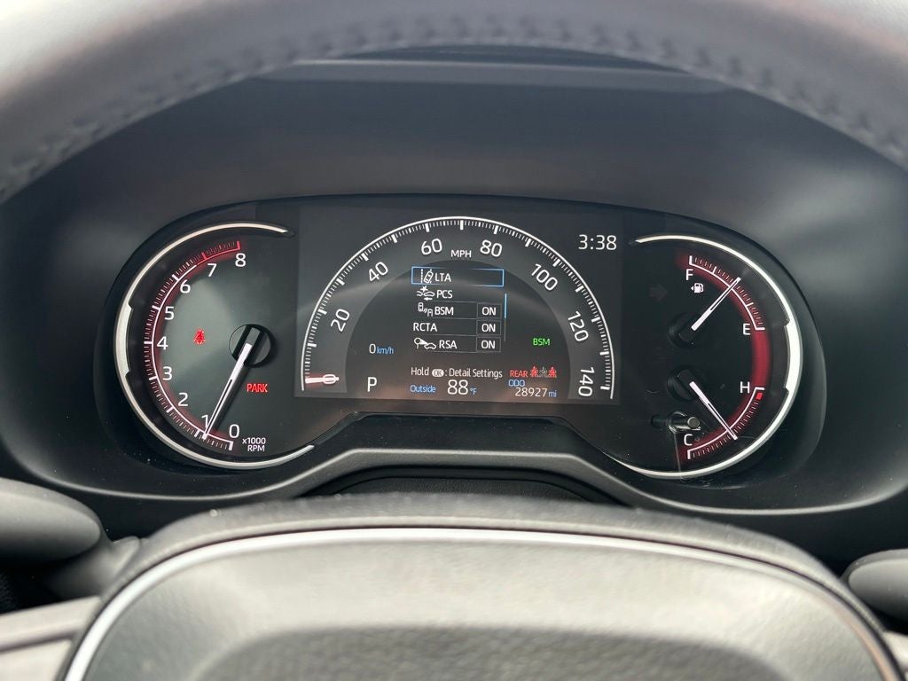 2025 Toyota RAV4 XLE