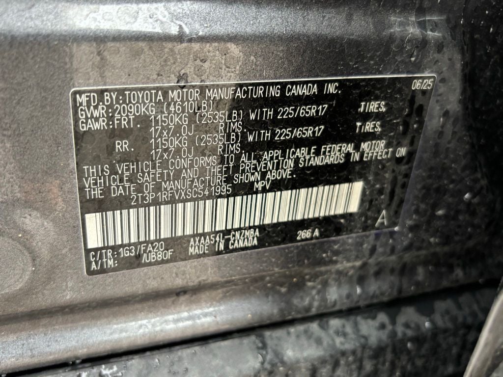 2025 Toyota RAV4 XLE