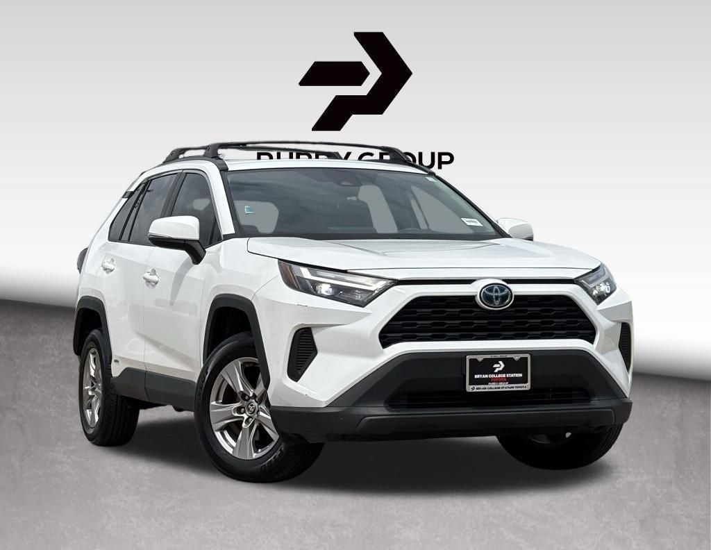 2022 Toyota RAV4 Hybrid XLE